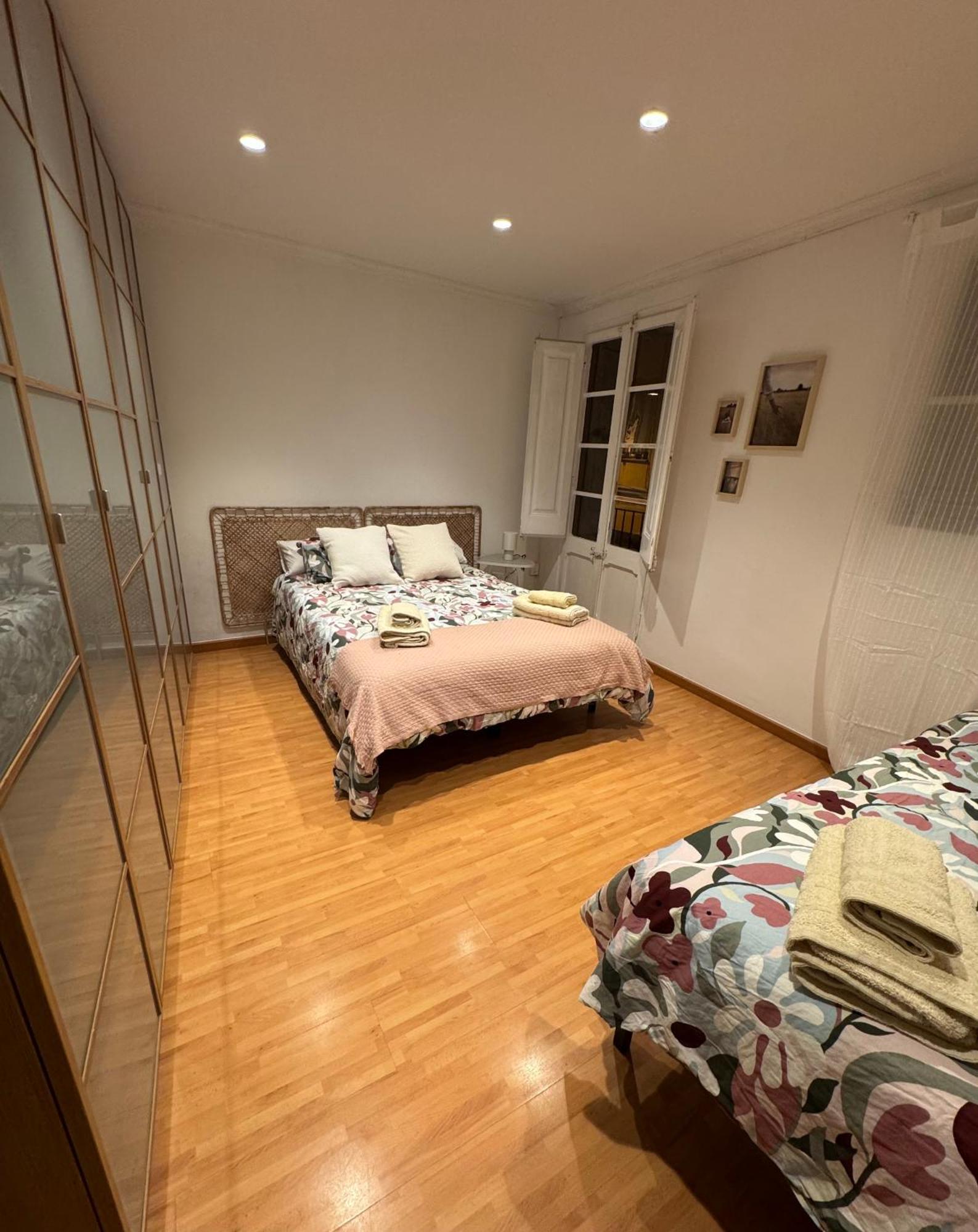 Acogedor Piso En Barcelona Apartamento Exterior foto